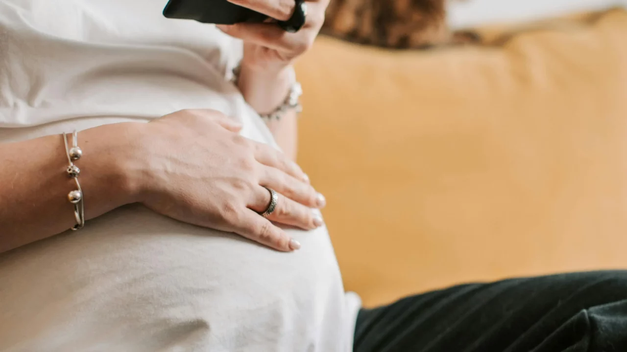 PMA et Filiation à Marseille : sécuriser le lien de parenté en 2026